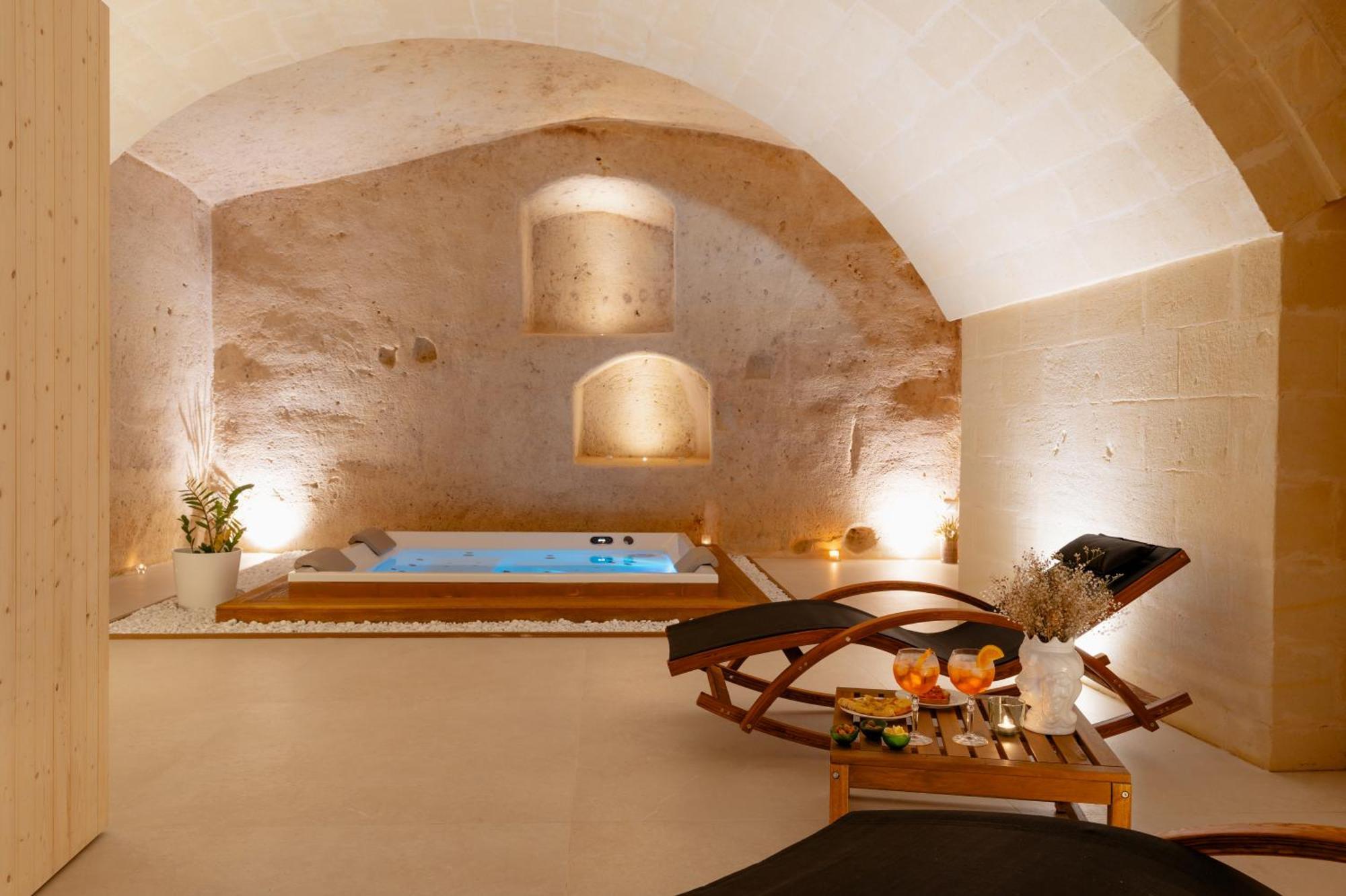 Endea Suite Rooms & Lounge Spa Matera Eksteriør billede